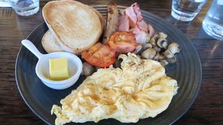 プロジェクトカフェ バー & グリル