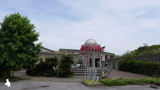 かつての東京湾の営みが見られる