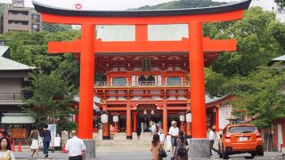 三宮駅からも近い