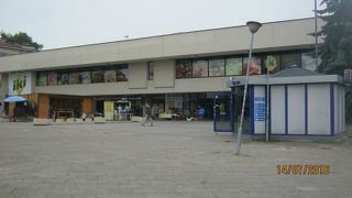 大きなバスターミナルです。