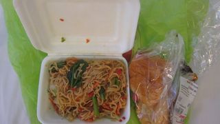 タイフードをテイクアウト