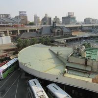 國光客運は隣　その先に台中站