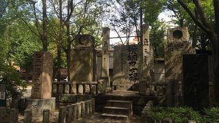 明治時代に建てられた石碑