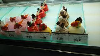 カフェ&ダイニング 