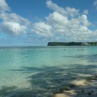 ホテル横のビーチから