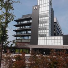 市役所の２階です