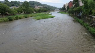 風情のある橋があり・・・