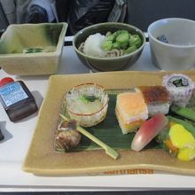 懐石料理が出ます