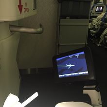 すぐ目のまえにドアの取っ手が。