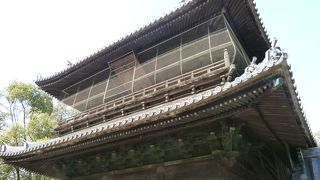 江戸末期に焼失、明治末期に再建。