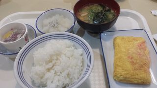 町の食堂