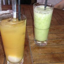 ドリンクを注文。