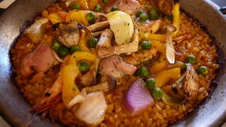 ワンプレーとランチは美味しい