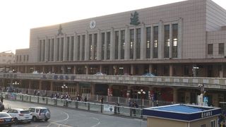 外観が上野駅のよう