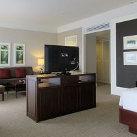 サラワクらしいコロニアル調のデザインです