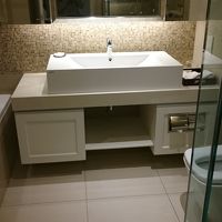 コップは、あえてのガラスであり、汚れがめだつから、清掃の方の