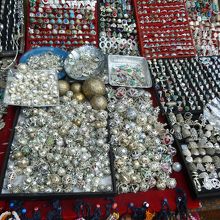 お土産バッタもんも楽しい