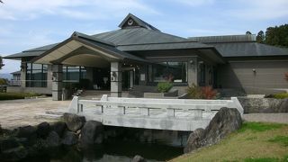 武士道』の著者で、五千円紙幣の肖像でおなじみ