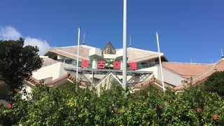 早く着きすぎ注意！！お土産屋さんはあるがラウンジ無し