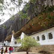 素晴らしい石窟寺院