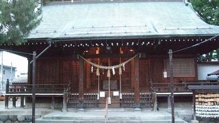 荘厳な雰囲気が漂う神社の由来を知って、改めて二度見しました