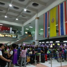 帰りは混雑します