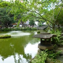 国立博物館の丁度裏側に・・・