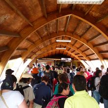 国立公園購入の列