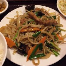 ニラレバニラ炒め定食