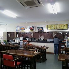 普通の赤ウニ丼でも4200円したんだな