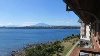 深い青色が美しい