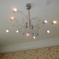 部屋のシャンデリアです。