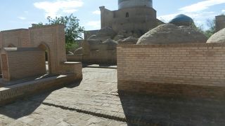 ヒワの英雄の墓