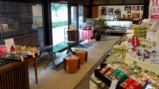 石村萬盛堂 本店