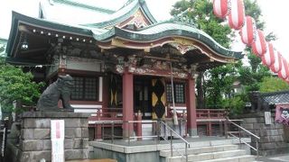 盆踊りの準備をしていました