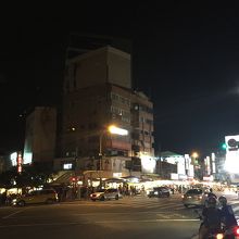 夜遊びの夜市