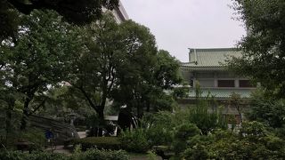 都会のオアシス