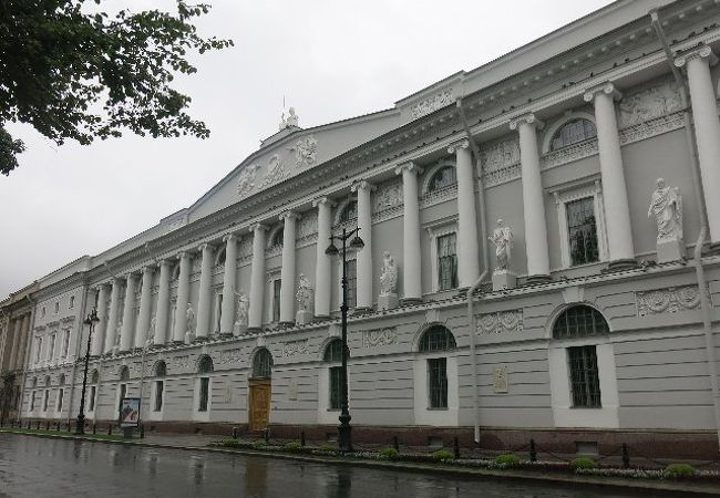 ロシア初の公共図書館