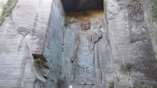 大きいけど美形ではない