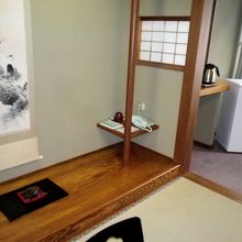 床の間には「古事記」も