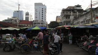 カンダル マーケット