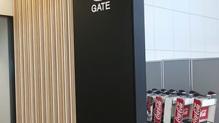 2016年９月現在、国内線ターミナル改装中～これに合わせてＣゲートの場所も移動されました～