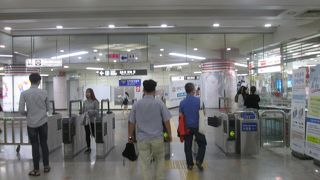 藥令市がそばにあります