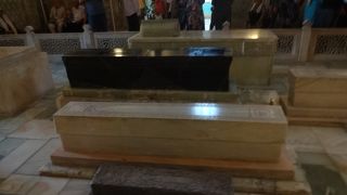 ティムールの家族の男性の墓です。