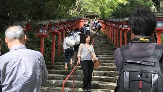 水みくじが有名