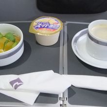 機内食　デザート