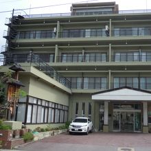 荻原館　正面です