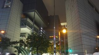 ビジネスもプライベートも展示で利用する