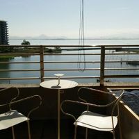 お部屋のバルコニーにある露天風呂から見る琵琶湖