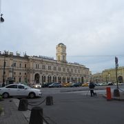 モスクワ行きの大きな駅。